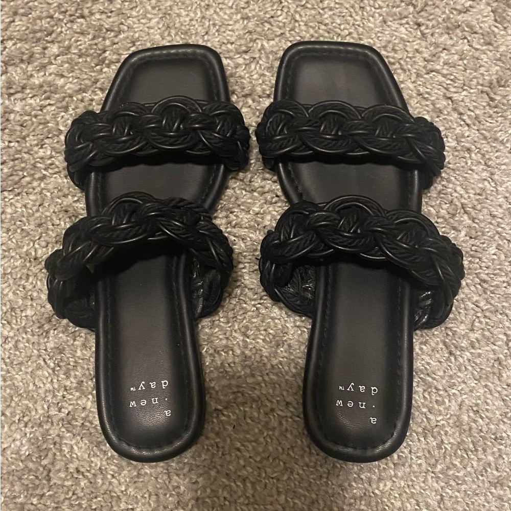 🍀2/$22 A New Day Woven Sandals